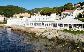 Hotel Ariana